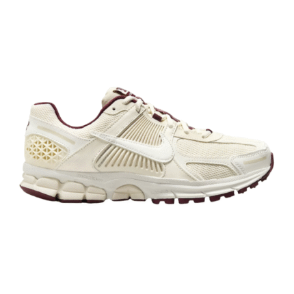 Nike Vomero 5 Valentine's Day
